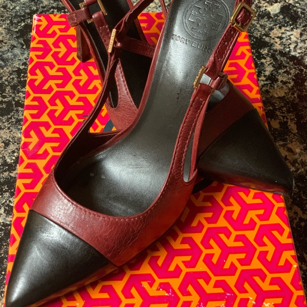 Tory Burch Red/Black Calfskin Slingback Pumps.